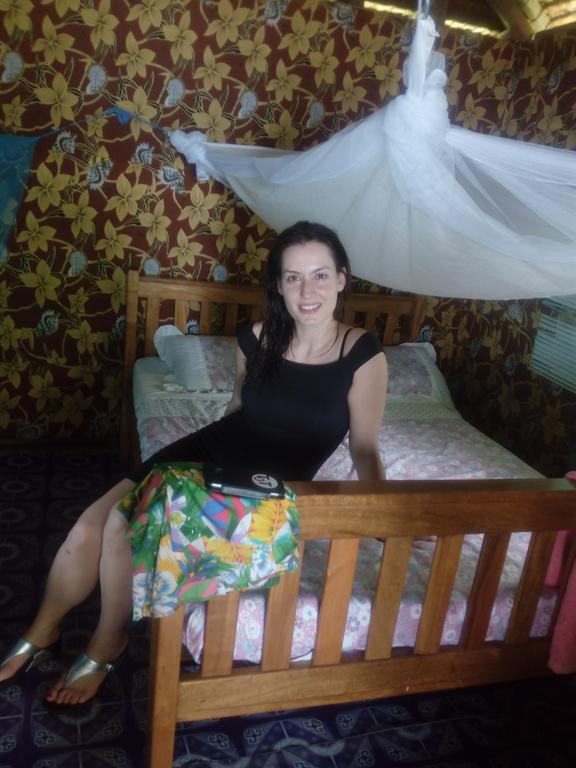 Dolphin View Beach Hotel Ndoma Bagian luar foto